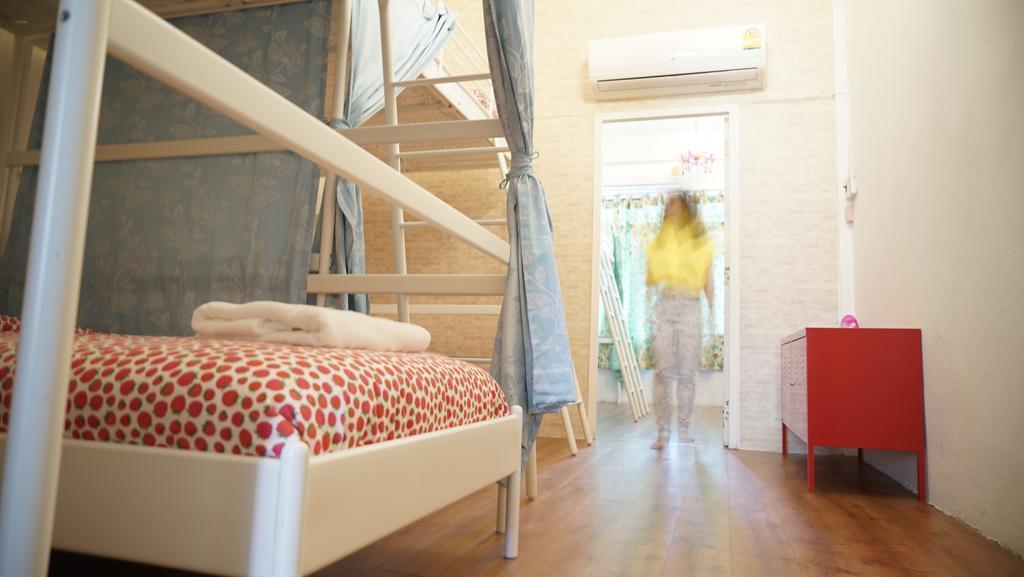 Blue Jasmine Hostel Bangkok Phòng bức ảnh