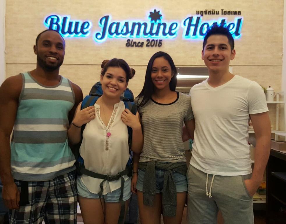 Blue Jasmine Hostel Bangkok Ngoại thất bức ảnh