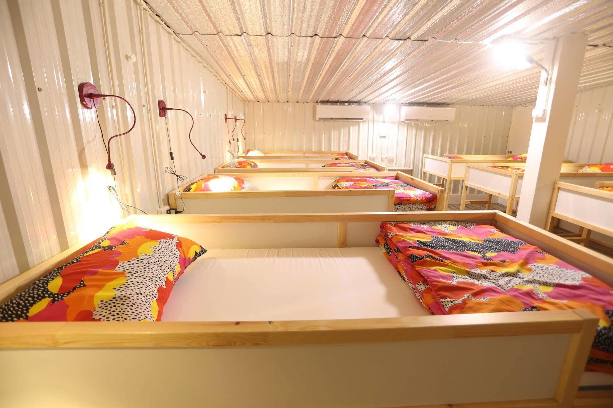 Blue Jasmine Hostel Bangkok Ngoại thất bức ảnh